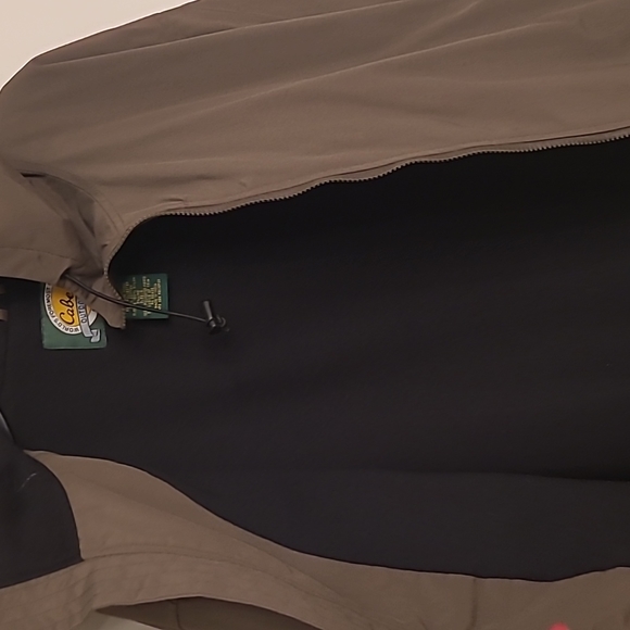 Cabelas Coat - Picture 4 of 7